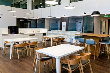 Menara EcoWorld (The Stride Strata Office @ BBCC)