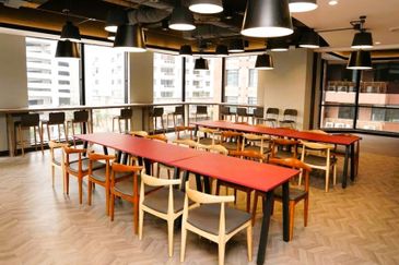 Menara HLX (formerly Menara HLA)