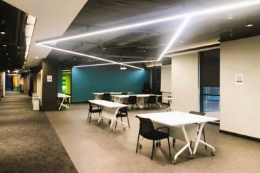 Menara HLX (formerly Menara HLA)