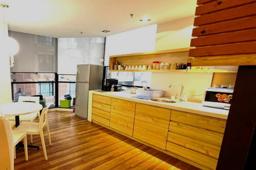 Menara HLX (formerly Menara HLA)