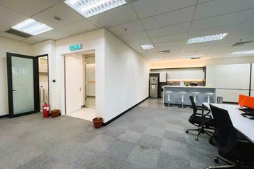 The Vertical Corporate Tower 1