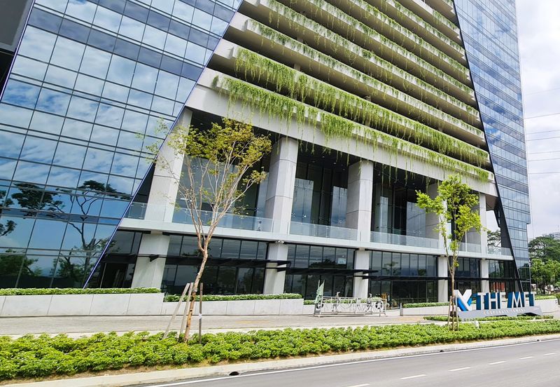 The MET Corporate Towers