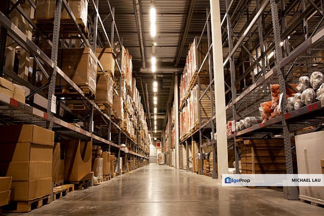 Puncak Alam Warehouse, Kapar, Selangor, Bandar Puncak Alam