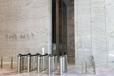 The MET Corporate Towers