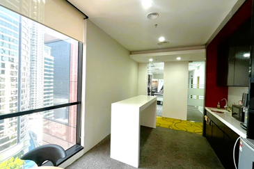 Menara HLX (formerly Menara HLA)