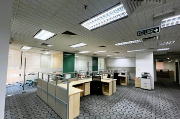 Menara HLX (formerly Menara HLA)