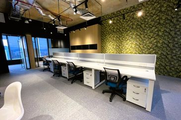 Menara EcoWorld (The Stride Strata Office @ BBCC)