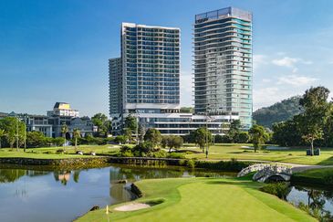 Menara KLGCC, Bukit Kiara, KLGCC Resort