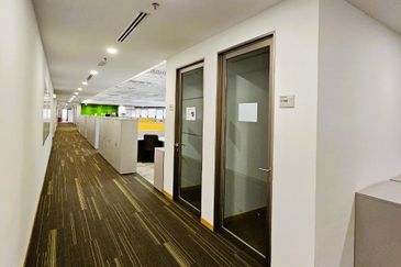 8 First Avenue, Bandar Utama, Close to MRT Station