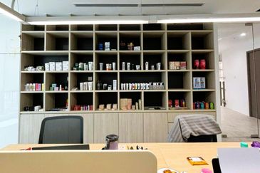 The Vertical Corporate Tower 1