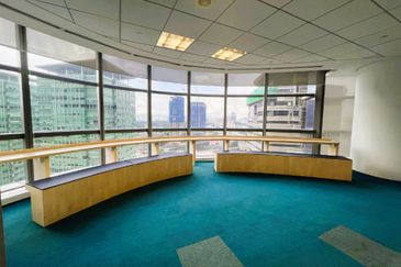 The Gardens South Tower, Mid Valley City, Close To Train Station