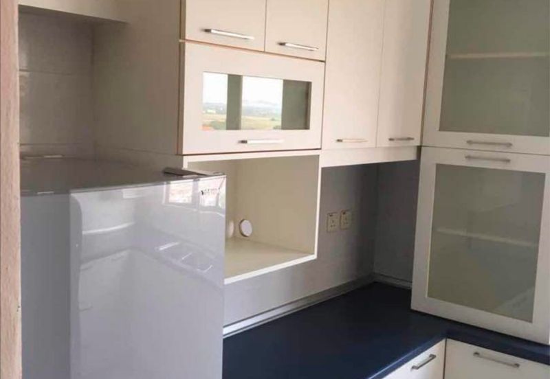 Golden Coast Condominium