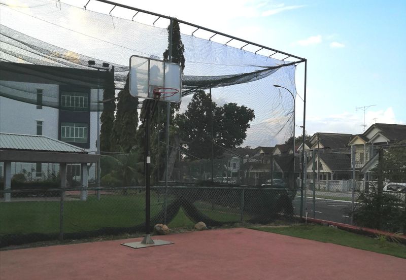 Golden Coast Condominium