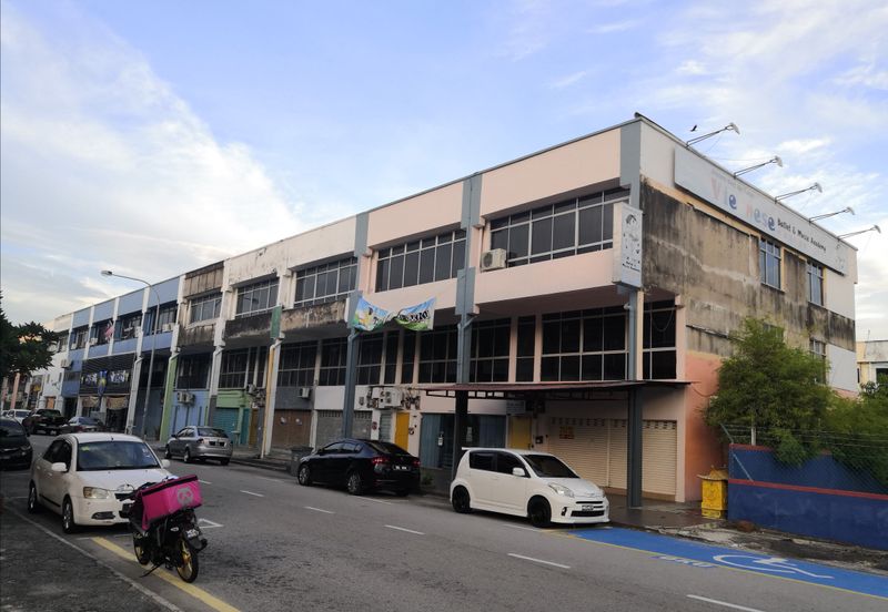 JALAN MELAKA RAYA 13