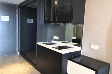 The Shore Residences @ Studio Unit Fully-furnished