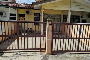 Melaka Alai Perdana Crystal Bay Single Storey Hous