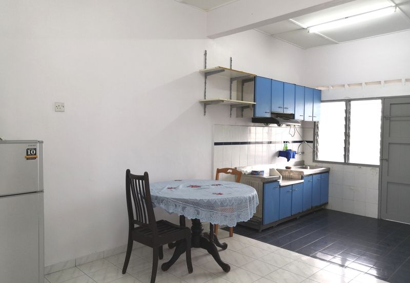 Melaka City 3 Bedroom Walk-up Aparment For Sale 