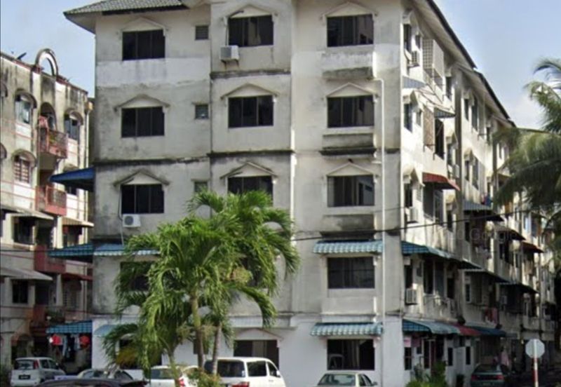 Melaka City 3 Bedroom Walk-up Aparment For Sale 