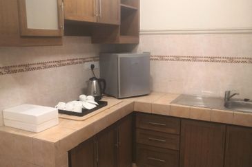 Bukit Katil 3 Bedroom Service Apartment For Rent 