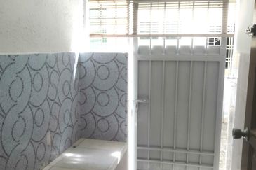 Melaka City 2 Storey Terrace House For Sale 