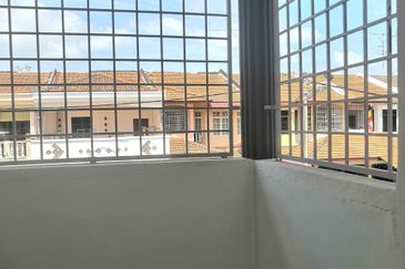 Melaka City 2 Storey Terrace House For Sale 