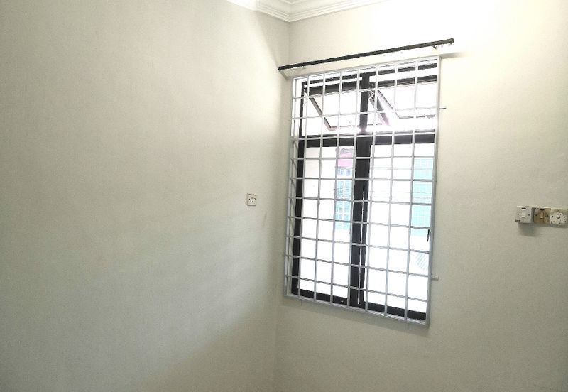 Melaka City 2 Storey Terrace House For Sale 