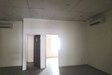 Kota Laksamana Seksyen 3 Shop Office For Rent