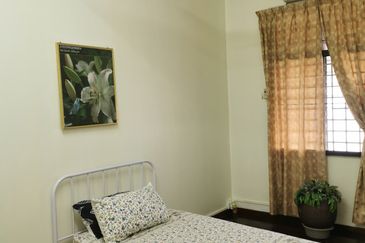 TAMAN KASTURI SEKSYEN 2