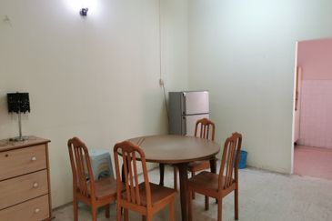 Kg Lapan Single Storey House For Sale 