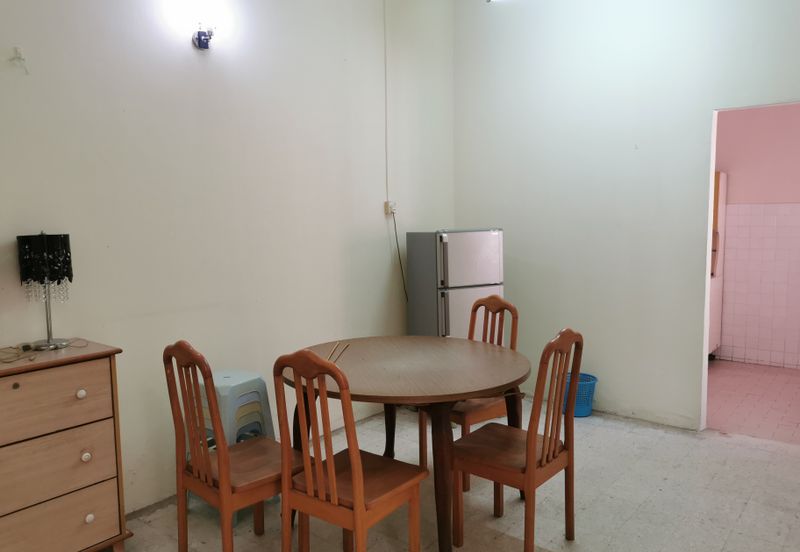 Kg Lapan Single Storey House For Sale 