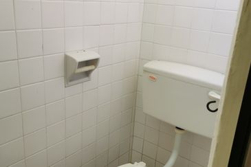 Kg Lapan Single Storey House For Sale 