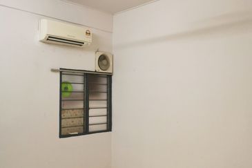 Paya Rumput Jaya, Cheng Area Single Storey House For Rent 