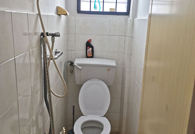 Paya Rumput Jaya, Cheng Area Single Storey House For Rent 