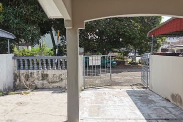 Paya Rumput Jaya, Cheng Area Single Storey House For Rent 