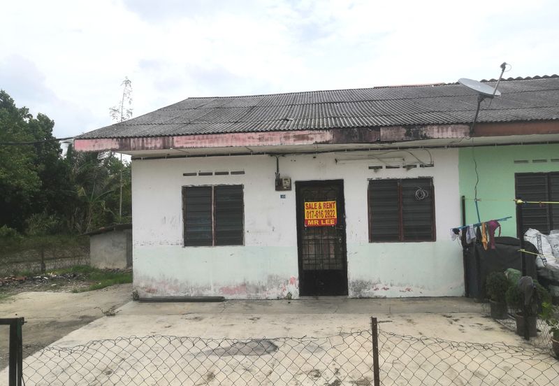 Alor Gajah @ Corner Single Storey Terrace House For Sale 