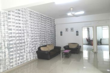 Kg Lapan Bachang 3 Bedroom Walk-up Apartment For Rent 