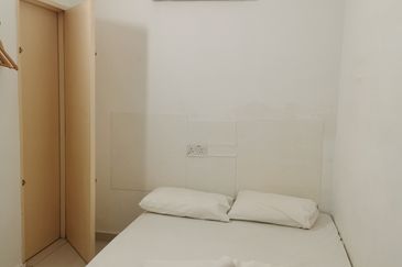 Kg Lapan Bachang Room To Let 