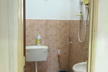 Pangsapuri Bukit Beruang Utama