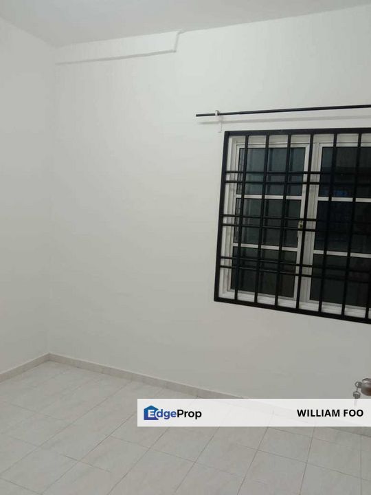 Idaman Senibong 3 Bed Partial Furnish New For Sale, Johor, Permas Jaya/Senibong