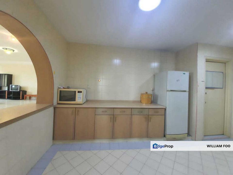 Country Tower @ Seri Alam 3 Bed Fully Furnish Sale, Johor, Masai