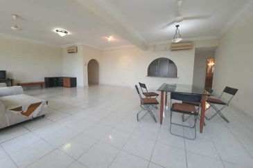 Country Tower Condominium