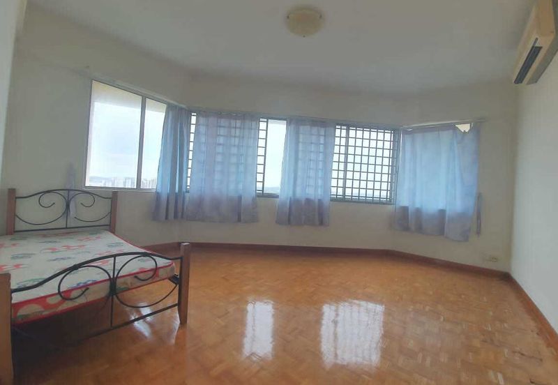 Country Tower Condominium