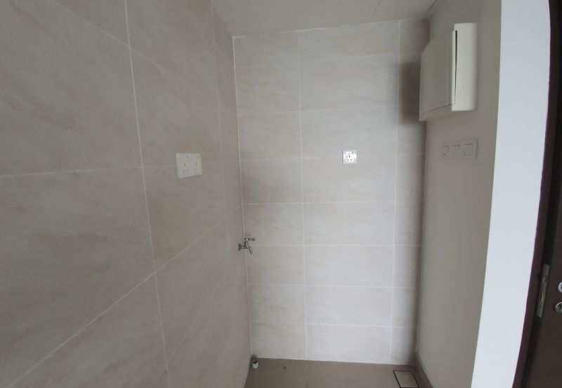 KSL Avery Park @ Taman Rinting New Studio For Sale