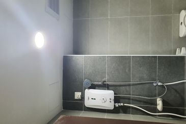 KSL Avery Park @ Taman Rinting New Studio For Sale