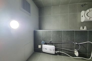 KSL Avery Park @ Taman Rinting New Studio For Sale