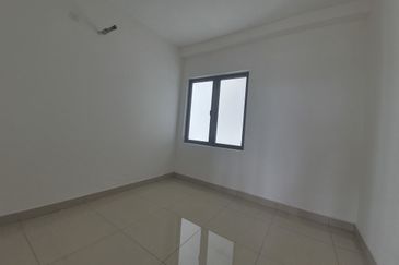 KSL Avery Park @ Taman Rinting New 3 Beds For Sale