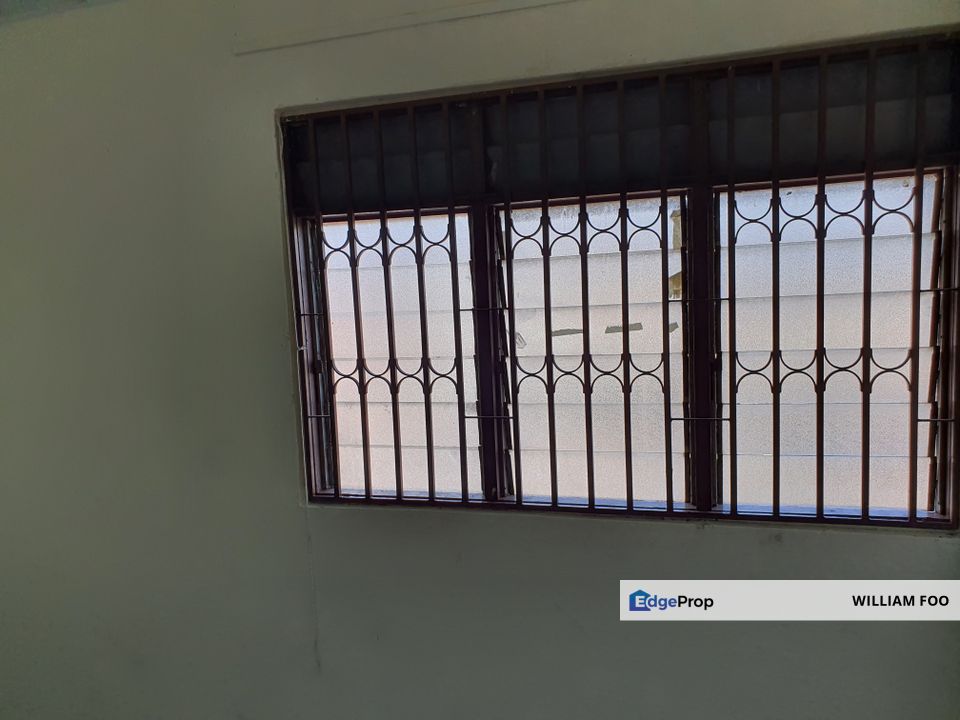 Permas Jaya 2Storey 2Bed Unfurnish Below Mkt Rent, Johor, Permas Jaya/Senibong
