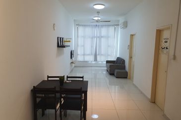 D'Summit Residences @ Kempas Utama