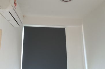 D'Summit Residences @ Kempas Utama