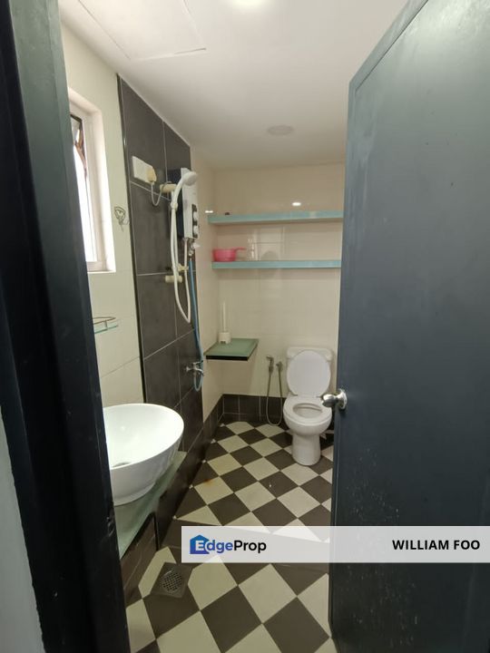 Master Room Fully Furnish Duta Impian Low Depo Ren, Johor, Johor Bahru